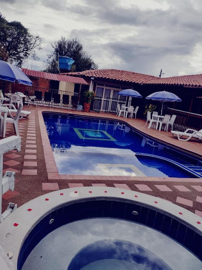 Finca Hotel La Melania Montenegro Extérieur photo