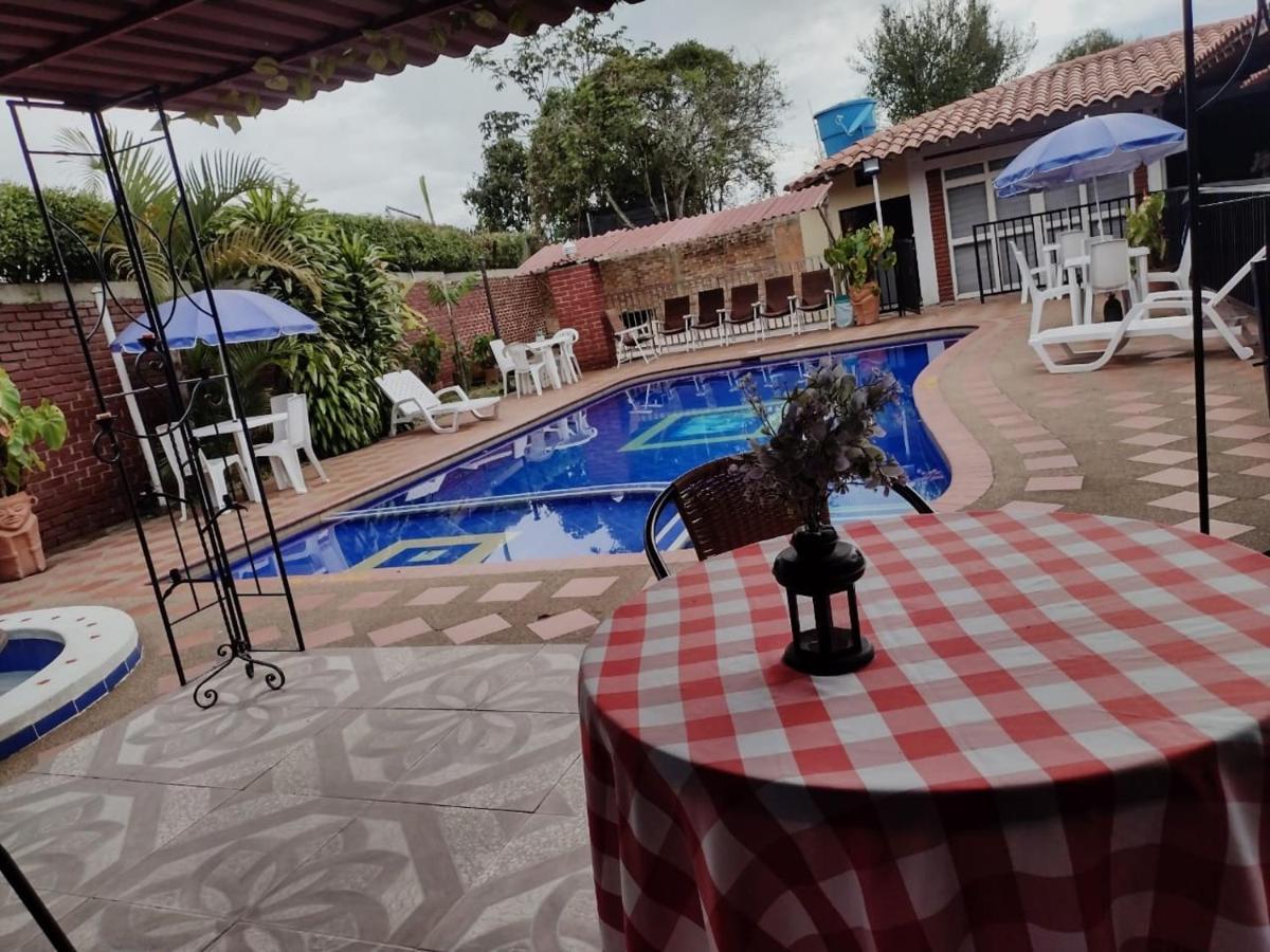 Finca Hotel La Melania Montenegro Extérieur photo